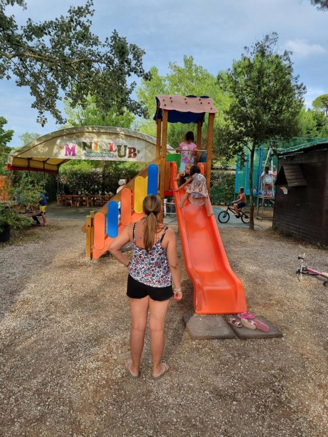 Chalet 4 Or 6 Persons Toscana Viareggio Camping Bosco Verde Italie Torre del Lago Puccini Exterior photo